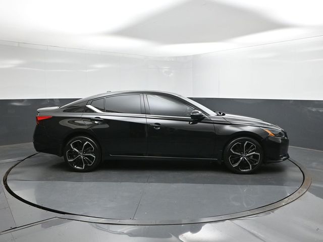 Used 2023 Nissan Altima Sedan