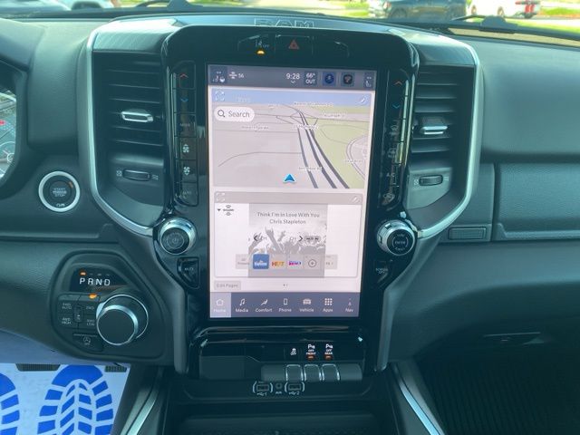 2026 Ram 1500 Big Horn/Lone Star - Diamond Black Crystal Pearlcoat exterior view 19