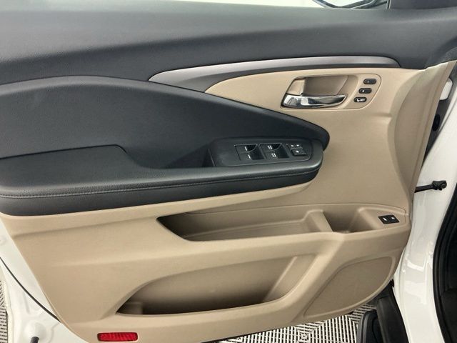 used 2020 Honda Pilot car, priced at $22,995