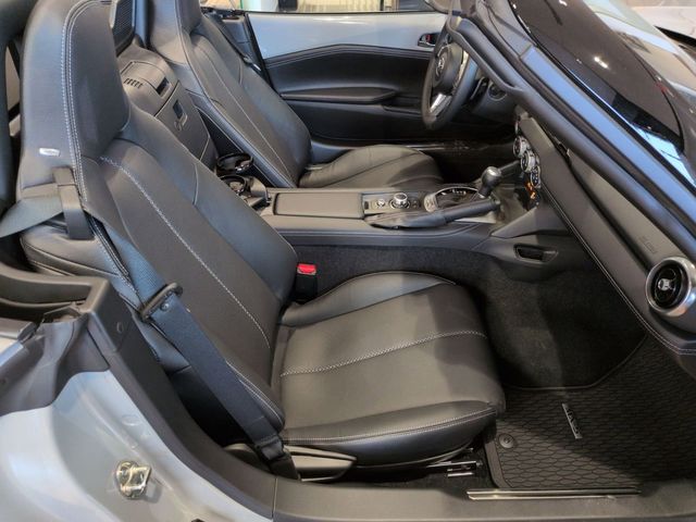 2025 Mazda MX-5 Miata Grand Touring - Photo 24