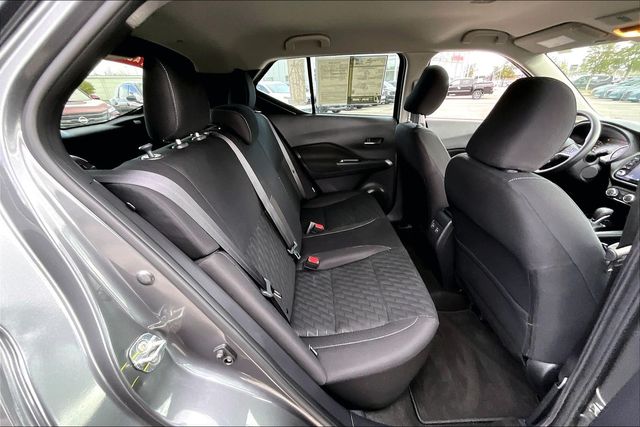 Used 2024 Nissan Kicks SV