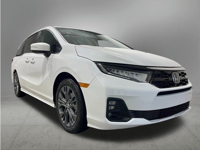 2026 Honda Odyssey Touring - Photo 9