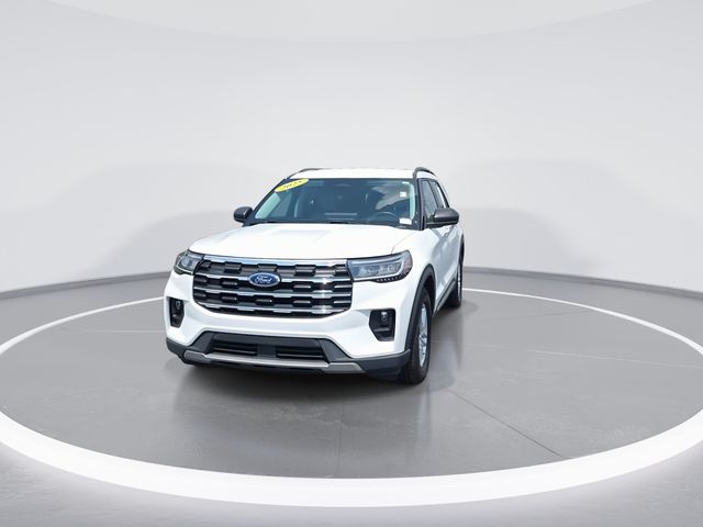 Used 2025 White Ford Active image 5