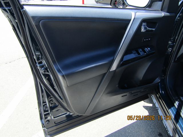 used 2018 Toyota RAV4 Hybrid car, priced at $18,999
