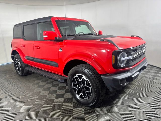 Shadow Black 2023 Ford Bronco SUV / Crossover Four-Wheel Drive Automatic