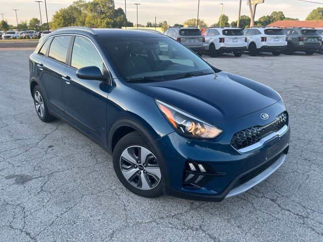  2020 Kia Niro LX FWD   