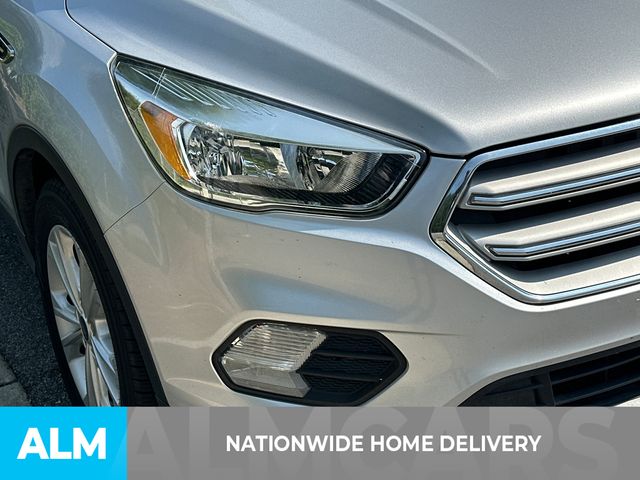 Used 2019 Silver Ford SE image 4