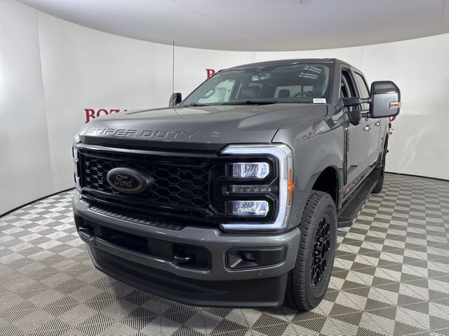2025 Carbonized Gray Metallic Ford Super Duty F-250 SRW Lariat 4X4 Truck