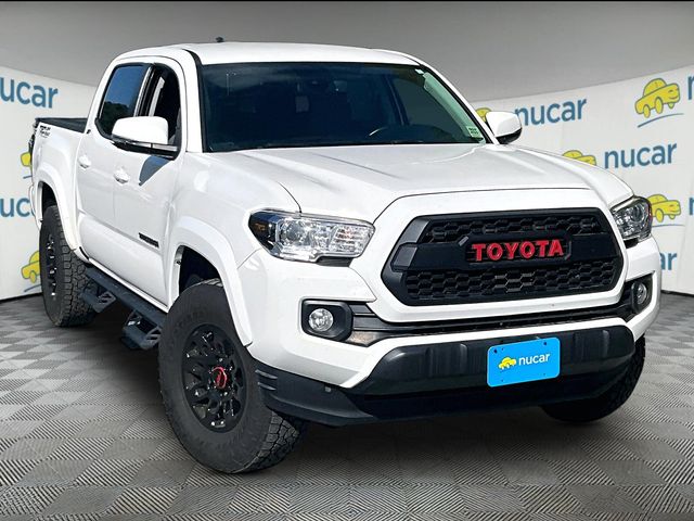 2022 Toyota Tacoma Blanco Camioneta 4X2 6 velocidades Automática