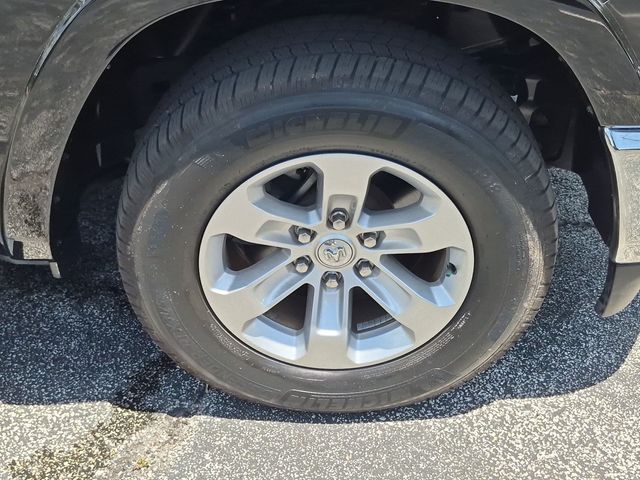 Used 2019 Ram 1500 Laramie 4D Crew Cab