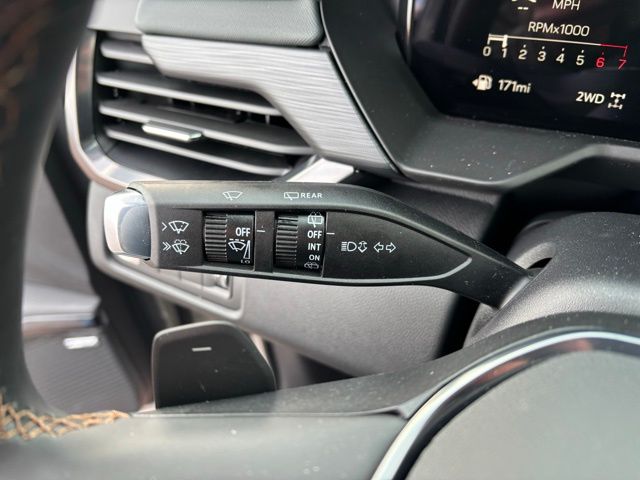 2026 GMC Acadia AT4 AWD