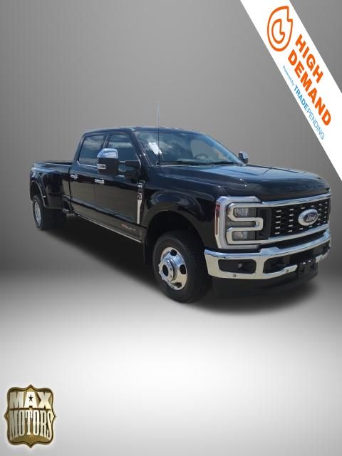 Agate Black Metallic 2026 Ford F-350 Super Duty Pickup Truck Four-Wheel Drive Automatic