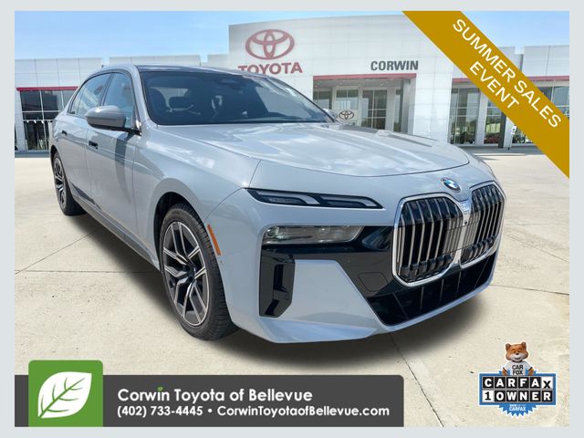 Gray Metallic 2025 BMW 7 Series Sedan All-Wheel Drive 8-Speed Automatic