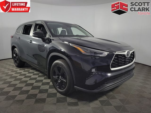 2024 Toyota Highlander LE
