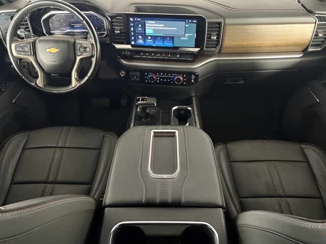 used 2022 Chevrolet Silverado 1500 car, priced at $39,000