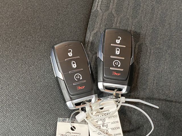 2025 RAM 2500 Big Horn - Photo 32