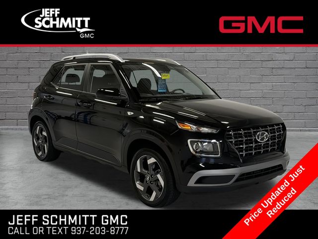 Onyx Black 2026 Hyundai Venue SUV / Crossover Front-Wheel Drive Continuously Variable Transmission