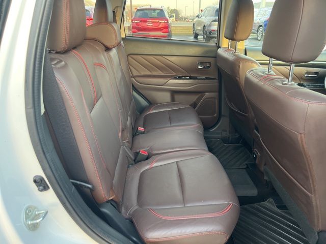 Used 2018 Mitsubishi Outlander PHEV SEL 4D Sport Utility