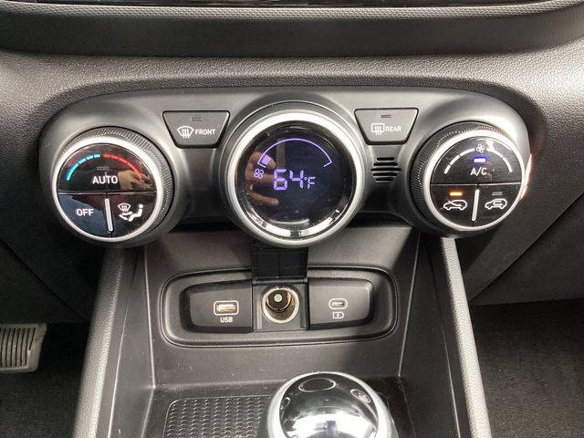 Used Car 2025 Hyundai Venue  Sel For Sale Under $20,000 In San Antonio, Texas