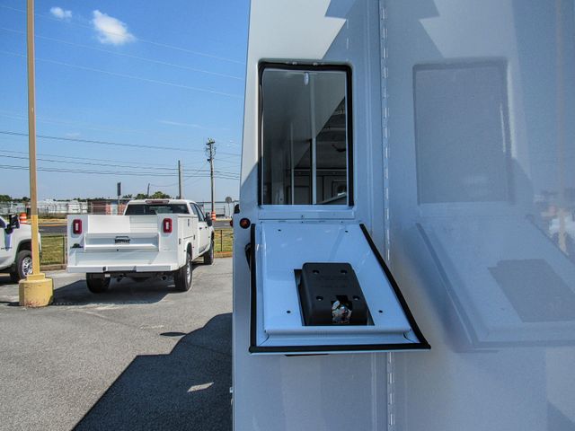 2025 Chevrolet Express 3500 Work Van:44369