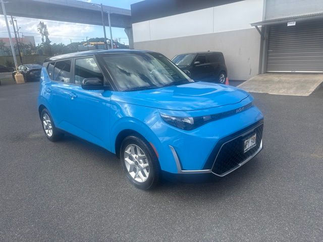 Used 2023 Blue Kia S image 7