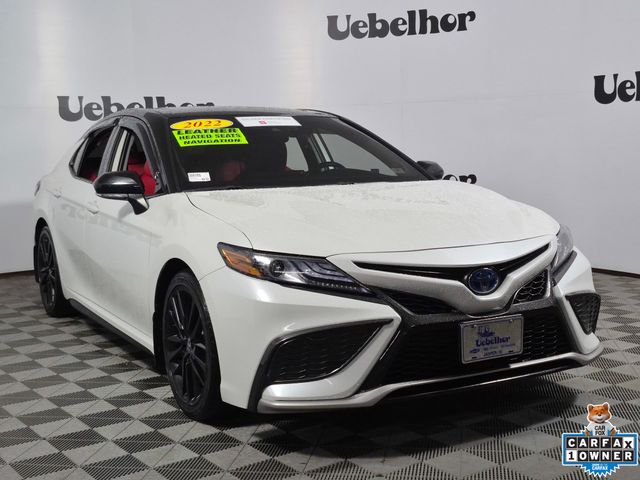 2022 Toyota Camry Hybrid XSE FWD