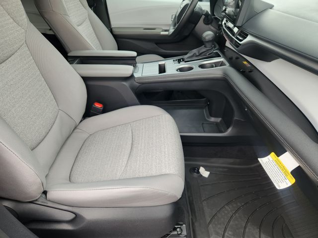 New 2026 Toyota Sienna Van