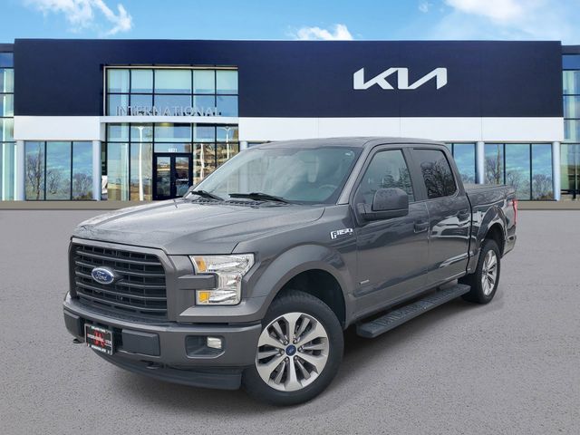 Gray (Magnetic) 2017 Ford F-150 XL SuperCrew 4WD Pickup Truck Four-Wheel Drive 6-Speed Automatic