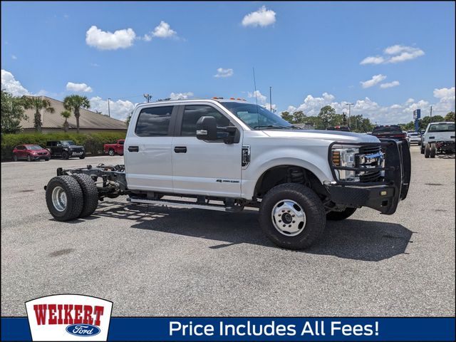 Ingot Silver 2019 Ford F-350 Super Duty XL Crew Cab LB DRW 4WD Pickup Truck Four-Wheel Drive 6-Speed Automatic