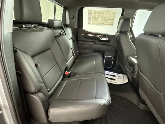 2026 Chevrolet Silverado 1500 LT - Photo 39