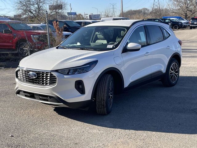 2024 Ford Escape Plug-In Hybrid 3