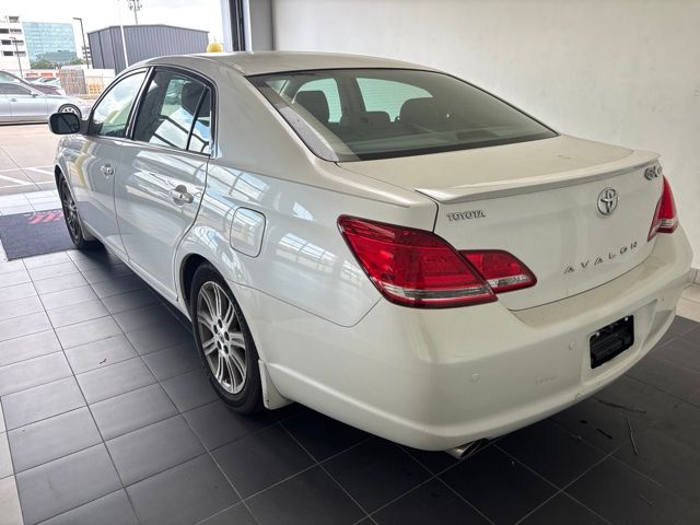 2007 Toyota Avalon XL White at Emmons Autoplex