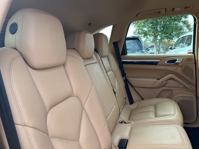 2017 Porsche Cayenne Platinum Edition Black at Classic Elite Chevrolet Sugar Land