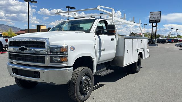 2023 Chevrolet Silverado 5500HD Work Truck 4