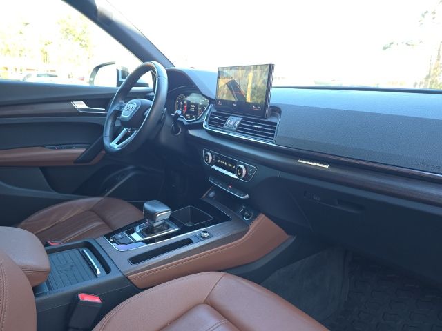 2021 Audi Q5 45 Premium Plus:44947B