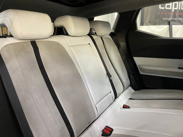 2023 Fisker Ocean thumbnail 35