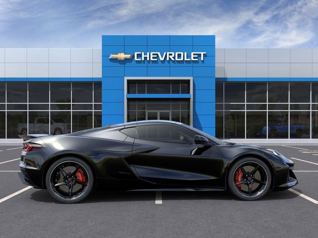 2025 Chevrolet Corvette E-Ray 3