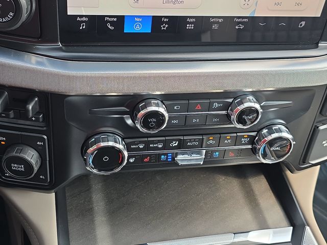 New 2026 Star White Metallic Tri-Coat Ford F-350® Platinum® image 24