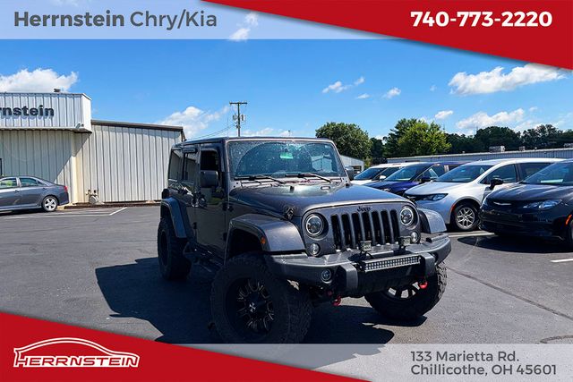 2016 Jeep Wrangler Unlimited Sahara 4WD