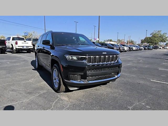 2026 Jeep Grand Cherokee L Laredo 4x4