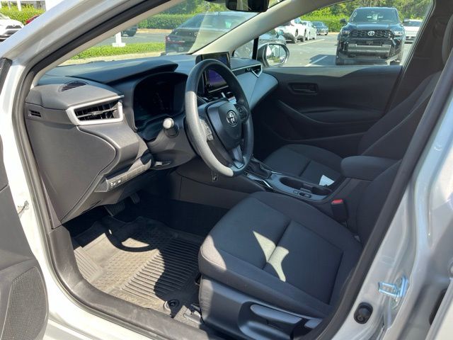 2026 Toyota Corolla LE - Photo 15