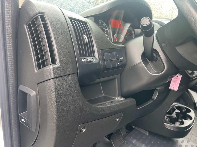 2019 Ram ProMaster 1500 Low Roof 17