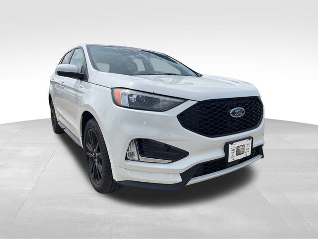 2024 Ford Edge ST Line 2