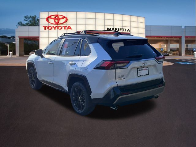 2025 Toyota RAV4 Hybrid XSE 5