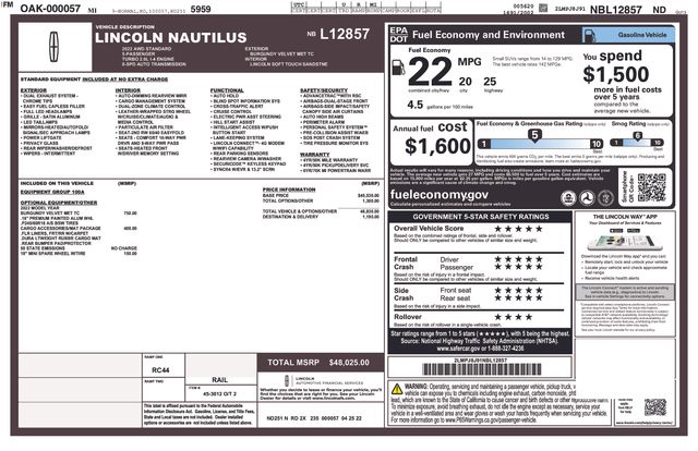 2022 Lincoln Nautilus Standard photo