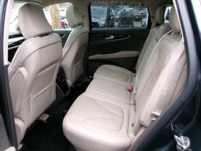 used 2022 Lincoln Nautilus car, priced at $35,496