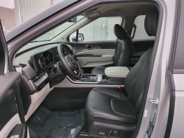 used 2023 Kia Carnival car, priced at $26,411