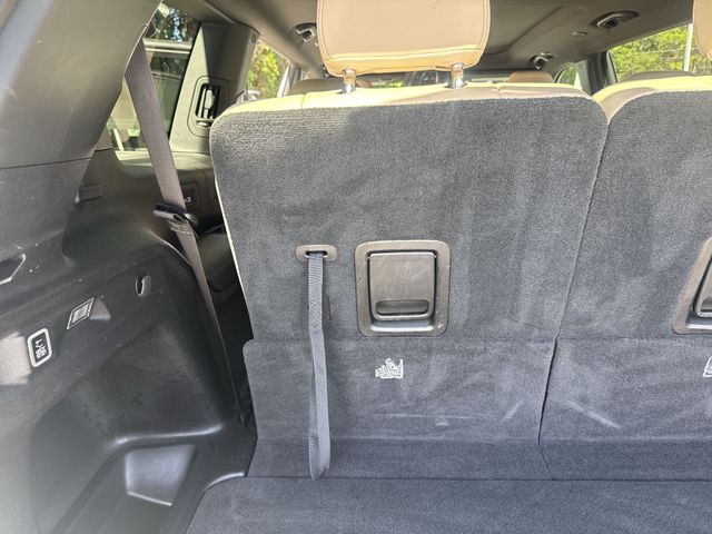 Used 2023 White Jeep Limited image 15