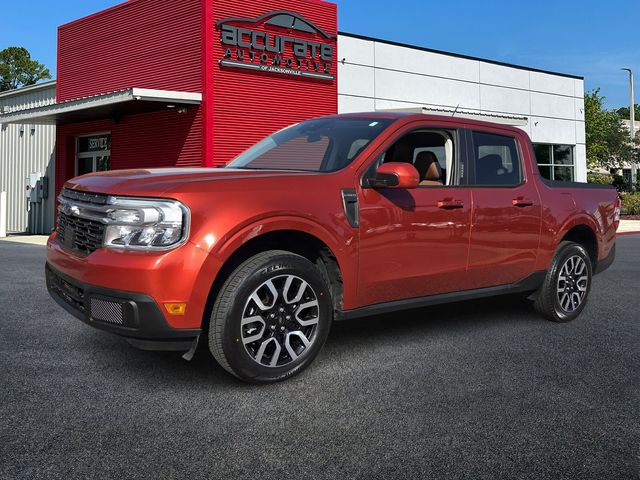 Chili Pepper Red 2022 Ford Maverick Lariat SuperCrew FWD Pickup Truck Front-Wheel Drive Continuously Variable Transmission