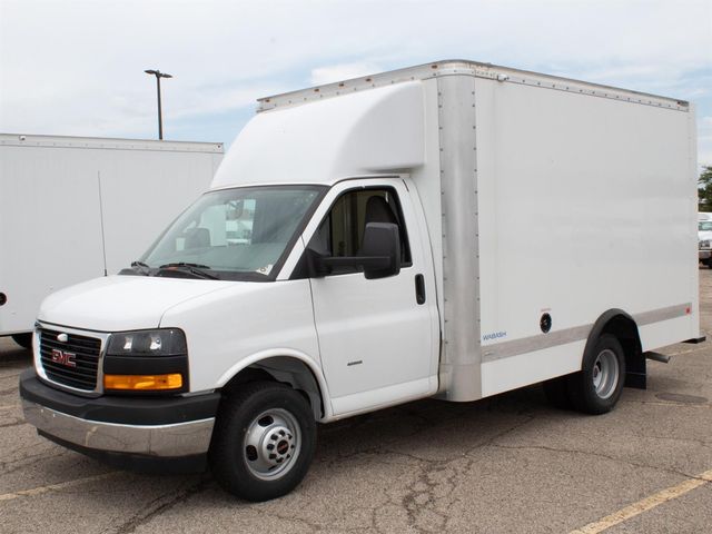 2025 GMC SAVANA 3500